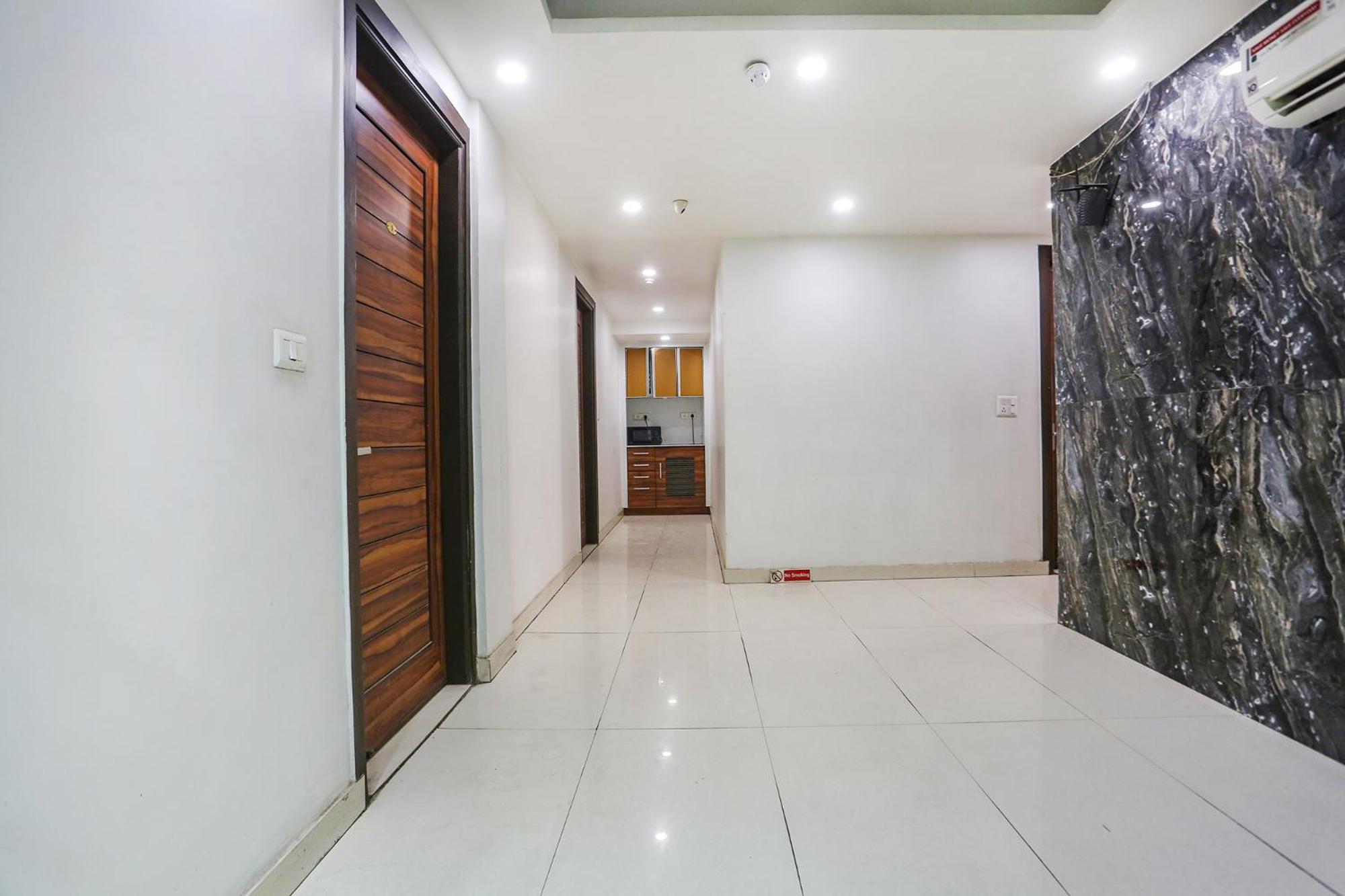 Fabhotel Gold Inn Janakpuri Delhi  Exterior photo